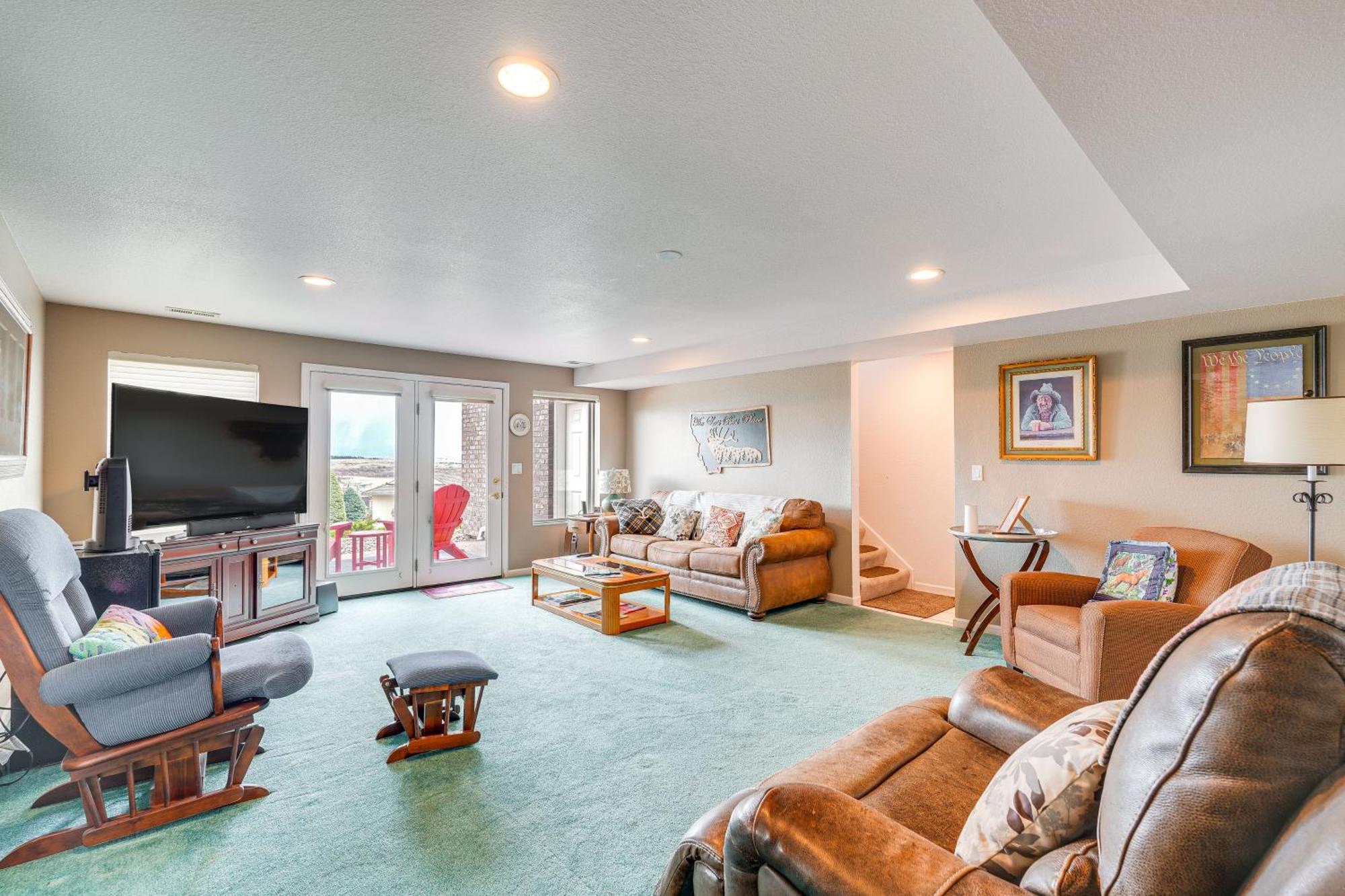 Inviting Great Falls Home With Wraparound Deck! Exteriér fotografie