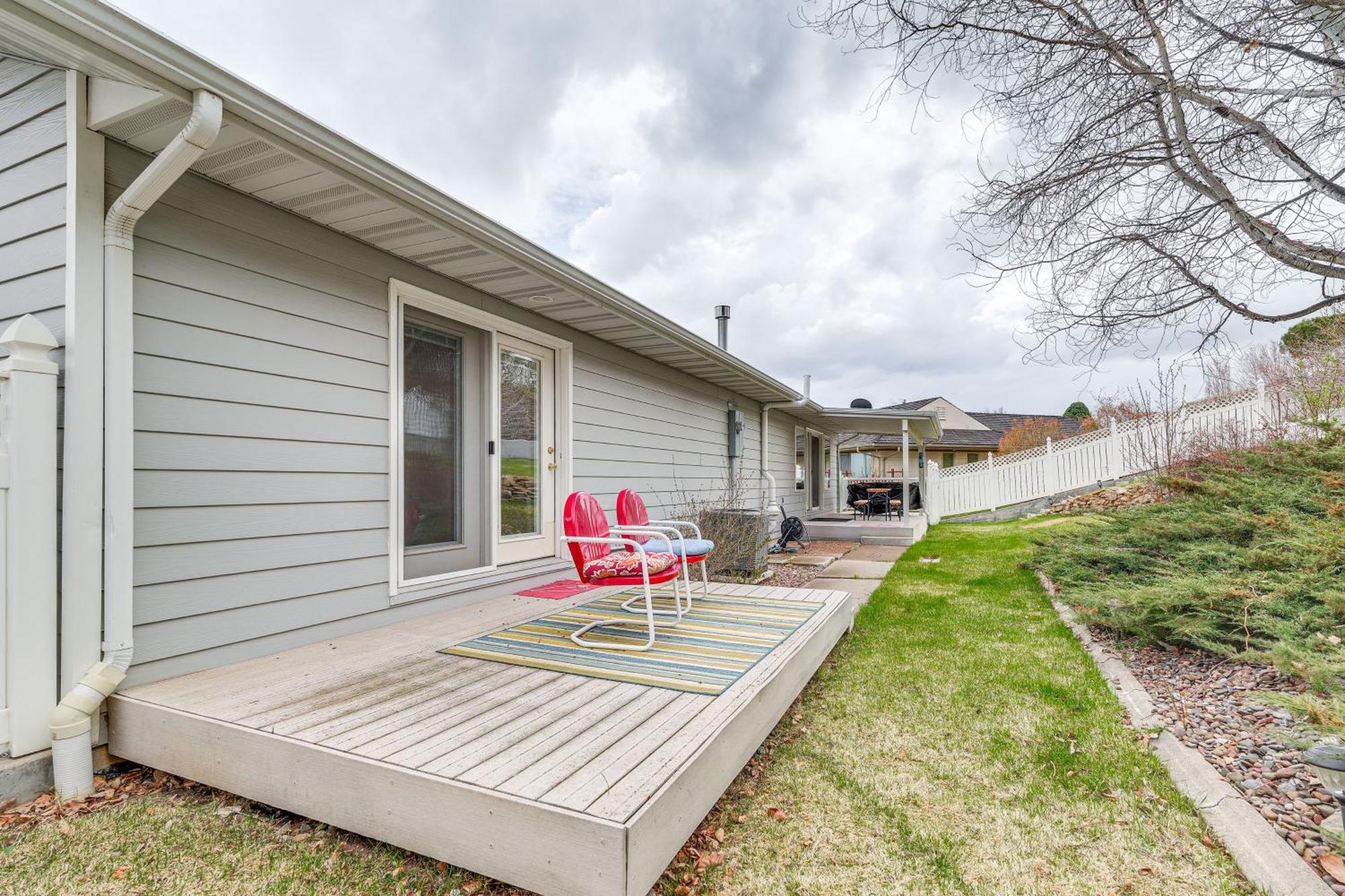 Inviting Great Falls Home With Wraparound Deck! Exteriér fotografie